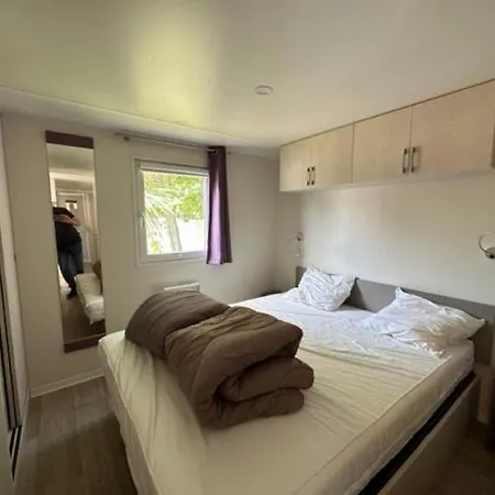 Le Clos Des Soulacaises Campsite *
